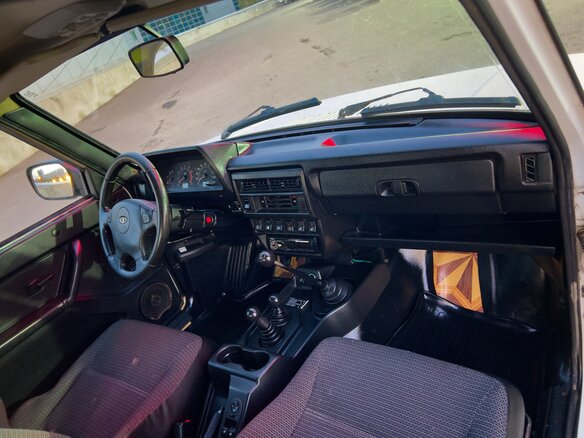 2016 Lada (ВАЗ) 2121 (4x4) Bronto I Рестайлинг, белый, 400000 рублей - вид 7
