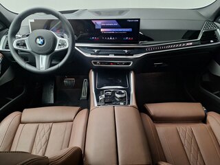 2025 BMW X6 40i III (G06) Рестайлинг, чёрный, 15150000 рублей, вид 4
