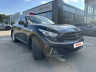 2017 Infiniti QX70, чёрный, 3200000 рублей, вид 2