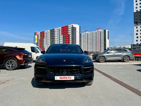 2020 Porsche Cayenne S Coupé III, чёрный, 8900000 рублей, вид 3