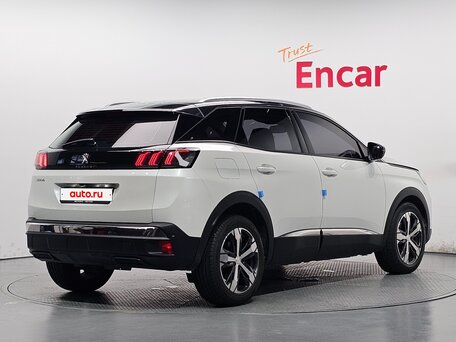 2022 Peugeot 3008 II Рестайлинг, белый, 1840000 рублей, вид 2