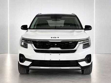 2022 Kia KX3, белый, 1750000 рублей, вид 2
