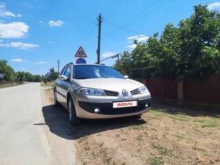 2007 Renault Megane II Рестайлинг, бежевый, 650000 рублей, вид 3