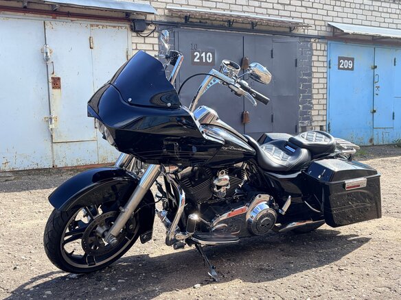 2012 Harley-Davidson Road Glide, чёрный, 920000 рублей - вид 15