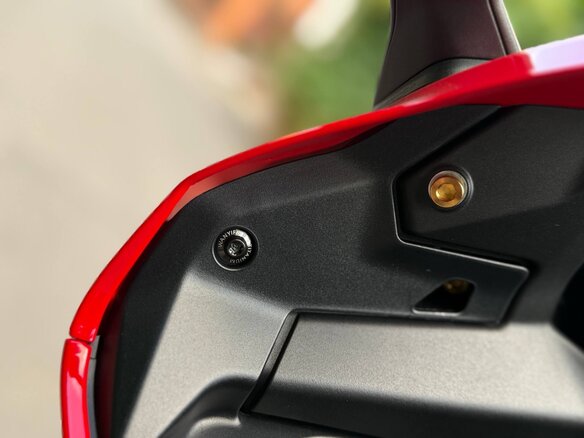 2025 Ducati Panigale V2, красный, 1799999 рублей - вид 19