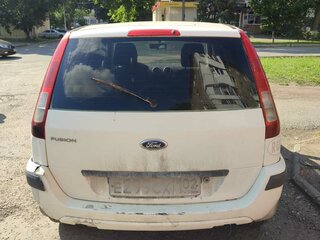 2006 Ford Fusion I Рестайлинг, белый, 270000 рублей, вид 3