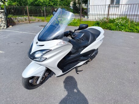 2011 Yamaha Majesty 400, белый, 360000 рублей, вид 2