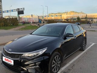 2018 Kia Optima IV Рестайлинг, чёрный, 2100000 рублей, вид 2