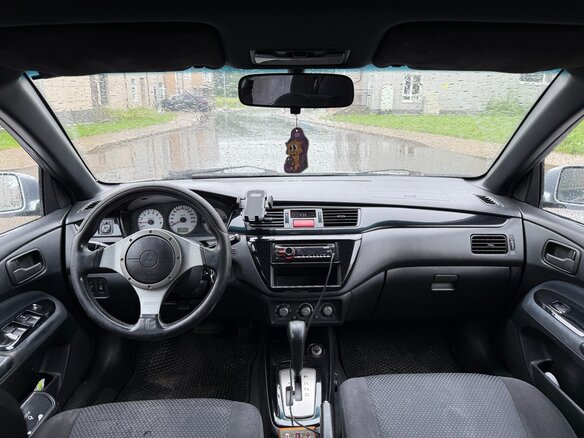 2006 Mitsubishi Lancer IX Рестайлинг, серебристый, 400000 рублей - вид 6