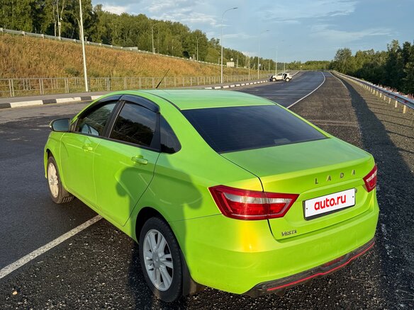 2017 Lada (ВАЗ) Vesta I, зелёный, 600000 рублей - вид 6