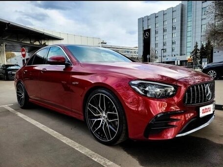 2021 Mercedes-Benz E-Класс 200 V (W213, S213, C238) Рестайлинг, красный, 5200000 рублей, вид 3