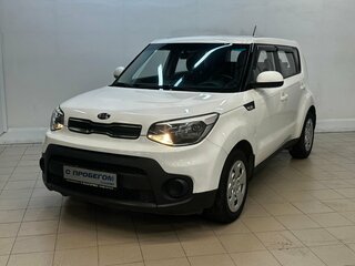 2018 Kia Soul II Рестайлинг, белый, 1480000 рублей, вид 1