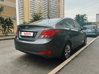 2015 Hyundai Solaris I Рестайлинг, серый, 1080000 рублей, вид 5