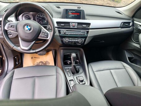 2020 BMW X1 Long 20Li sDrive II (F48) Рестайлинг, чёрный, 1590000 рублей, вид 3