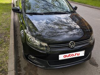 2012 Volkswagen Polo V, чёрный, 800000 рублей, вид 1