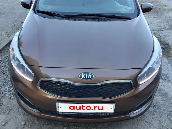 2017 Kia Ceed II Рестайлинг, коричневый, 1200000 рублей - вид 3