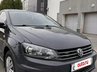 2016 Volkswagen Polo V Рестайлинг, серый, 900000 рублей, вид 3