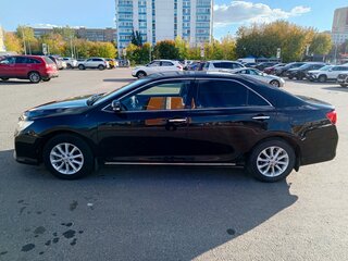 2011 Toyota Camry VII (XV50), чёрный, 1600000 рублей, вид 4