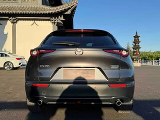 2023 Mazda CX-30 I, чёрный, 1790444 рублей, вид 4