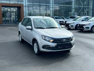 2026 Lada (ВАЗ) Granta I Рестайлинг, серебристый, 1114000 рублей, вид 3