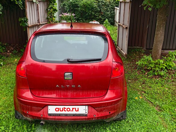 2008 SEAT Altea I, красный, 450000 рублей - вид 5