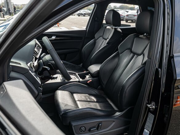 2017 Audi Q5 II (FY), чёрный, 2923000 рублей - вид 9
