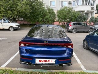 2021 Kia K5 III, синий, 2710000 рублей, вид 5