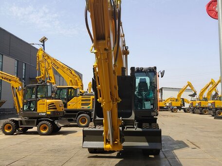 2025 LGCE E7210H, жёлтый, 13700000 рублей, вид 5