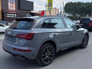 2025 Audi Q5 L 45 TFSI II (FY) Рестайлинг, серый, 5900000 рублей, вид 5