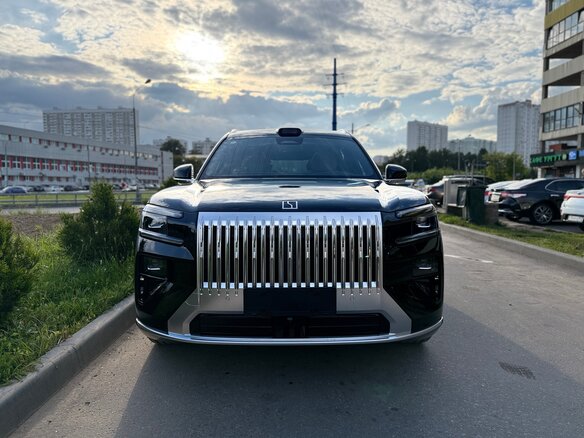 2026 Zeekr 8X 70 kWh, чёрный - вид 1