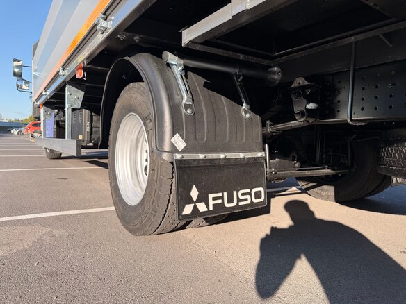2021 Fuso (Mitsubishi) Canter, белый, 4550000 рублей - вид 14