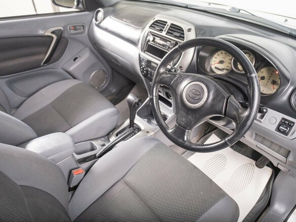 2002 Toyota RAV4 II (XA20), серый, 719000 рублей - вид 6