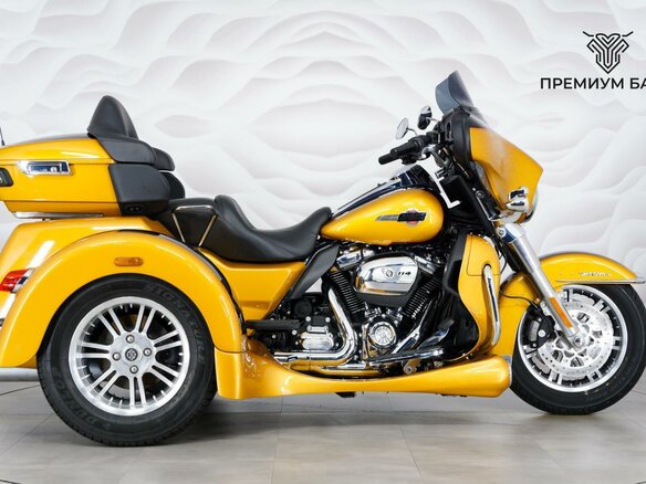 2023 Harley-Davidson Tri Glide, золотистый, 4799000 рублей