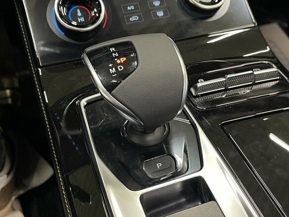 2026 Jetour X70+ I Рестайлинг, серый, 3099900 рублей - вид 11