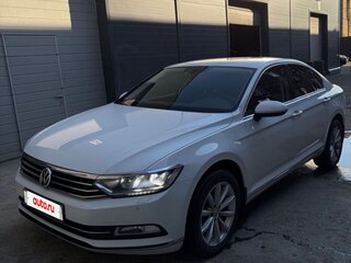2017 Volkswagen Passat B8, белый, 1800000 рублей, вид 2