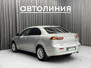 2012 Mitsubishi Lancer X Рестайлинг, серебристый, 890000 рублей, вид 4