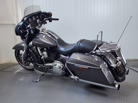 2013 Harley-Davidson Street Glide, серый, 1149000 рублей, вид 5