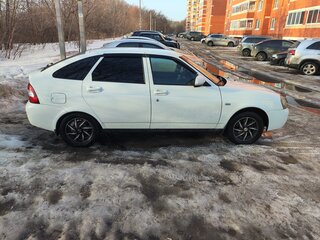 2010 Lada (ВАЗ) Priora I, белый, 250000 рублей, вид 3