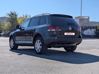 2008 Volkswagen Touareg I Рестайлинг, чёрный, 950000 рублей, вид 3