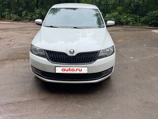 2018 Skoda Rapid I Рестайлинг, белый, 1500000 рублей, вид 1