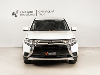 2017 Mitsubishi Outlander III Рестайлинг 2, белый, 1713100 рублей, вид 2