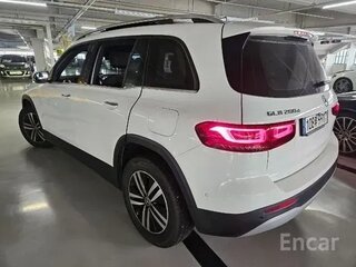 2021 Mercedes-Benz GLB 200 d I (X247), белый, 2480000 рублей, вид 4