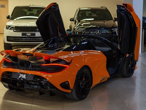 2024 McLaren 750S, оранжевый - вид 14