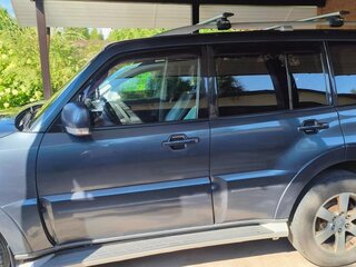 2007 Mitsubishi Pajero IV, серый, 1000000 рублей, вид 3