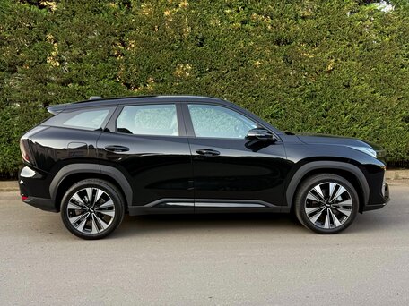 2026 Geely Atlas II, чёрный, 3150000 рублей, вид 5