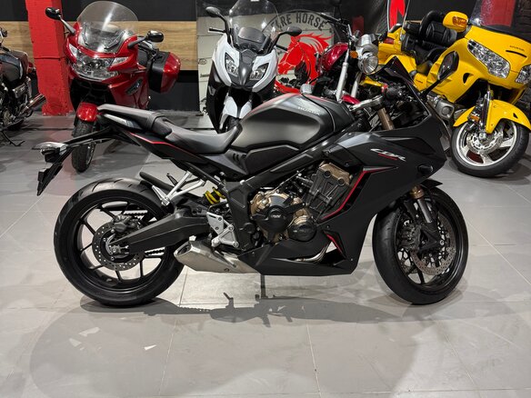 2019 Honda CBR 650R, чёрный, 785000 рублей - вид 4