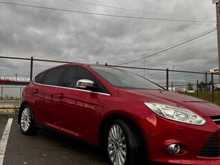 2011 Ford Focus III, пурпурный, 889000 рублей, вид 3