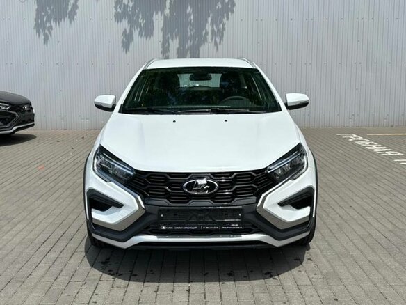 2026 Lada (ВАЗ) Vesta SW Cross I Рестайлинг (NG), белый - вид 2