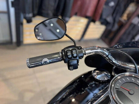 2019 Harley-Davidson Sport Glide, чёрный, 1790000 рублей, вид 5