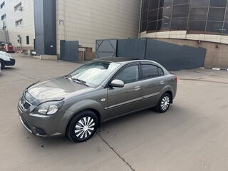 2010 Kia Rio II Рестайлинг, серебристый, 395000 рублей, вид 3